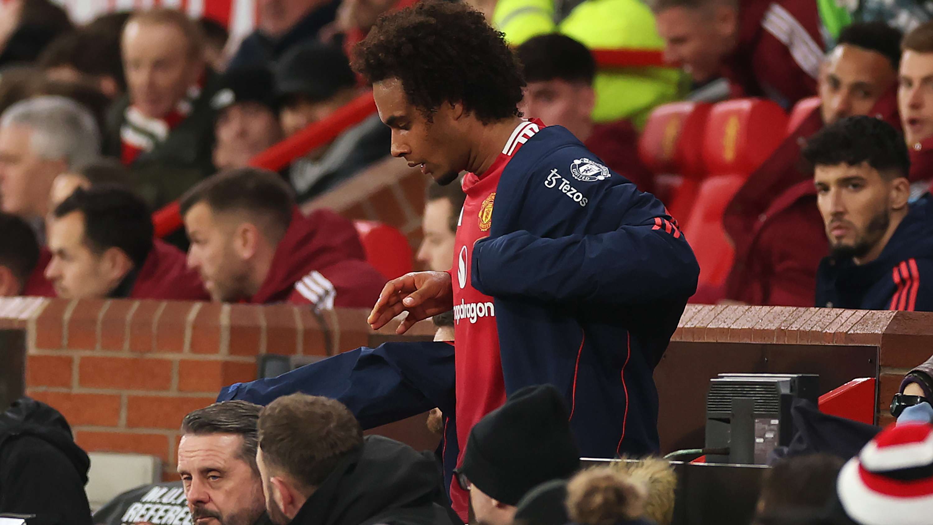 相比之下 相比之下